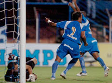 Fl&aacute;vio Neves&nbsp;/&nbsp;