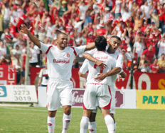 Nauro J&uacute;nior&nbsp;/&nbsp;