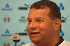 Mauro Vieira &nbsp;/&nbsp;