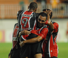 Fabr&iacute;zio Motta&nbsp;/&nbsp;