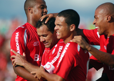 Nauro J&uacute;nior&nbsp;/&nbsp;