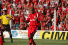 Nauro J&uacute;nior&nbsp;/&nbsp;