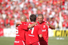  Nauro J&uacute;nior &nbsp;/&nbsp;