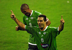 Fl&aacute;vio Neves&nbsp;/&nbsp;