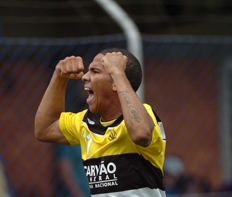 Fl&aacute;vio Neves&nbsp;/&nbsp;