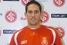 Alexandre Lops, Divulga&ccedil;&atilde;o&nbsp;/&nbsp;