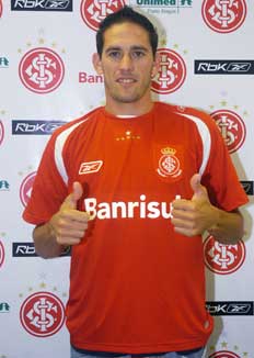 Alexandre Lops, Divulga&ccedil;&atilde;o&nbsp;/&nbsp;