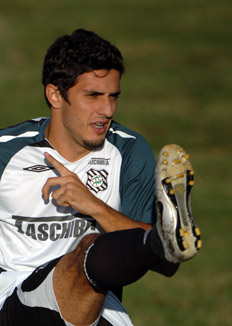 Fl&aacute;vio Neves&nbsp;/&nbsp;