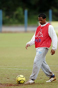 Fl&aacute;vio Neves&nbsp;/&nbsp;