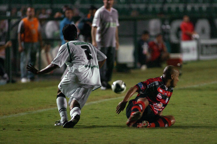 Anderson Luís fez a jogada do primeiro gol do Figueirense:imagem 2